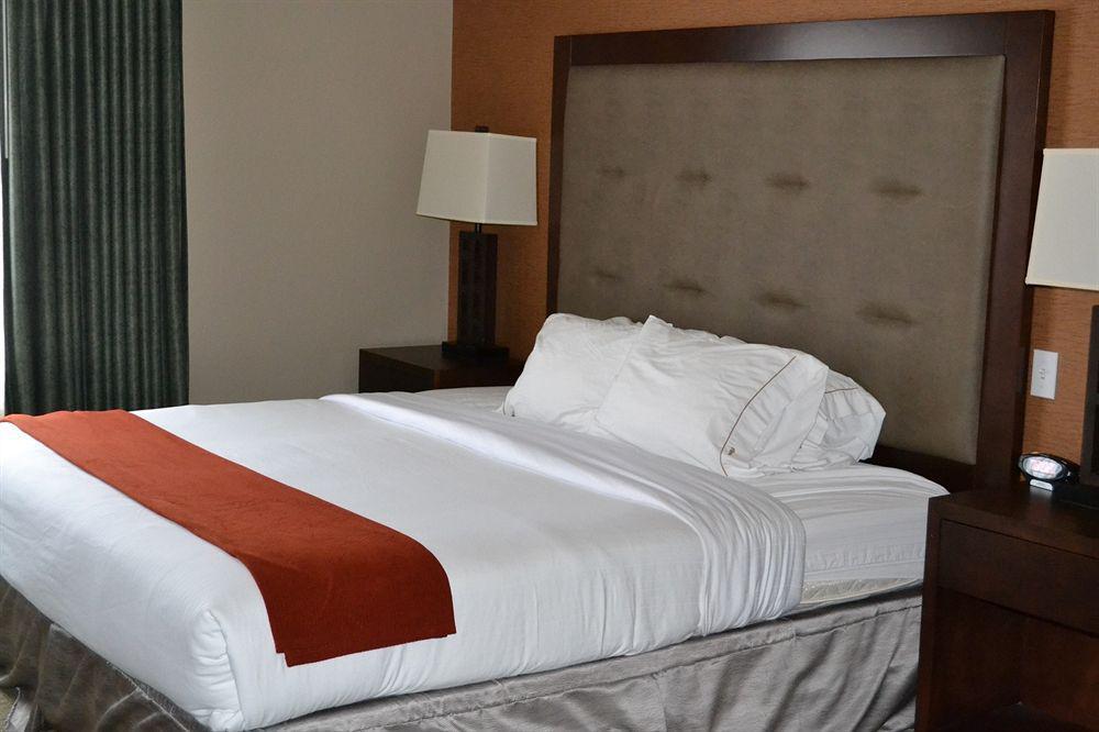 Holiday Inn Express & Suites Bozeman West By Ihg Exterior foto